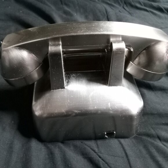 Vintage Silver Crosley Telephone Model #CR-58 Digital/Rotary Desk Phone 2003 - Picture 3 of 6